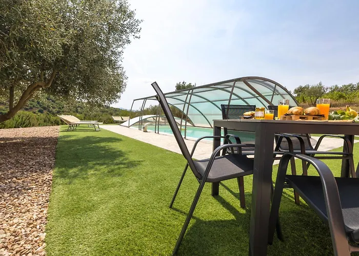 Konukevi Terre Del Mandrolisai